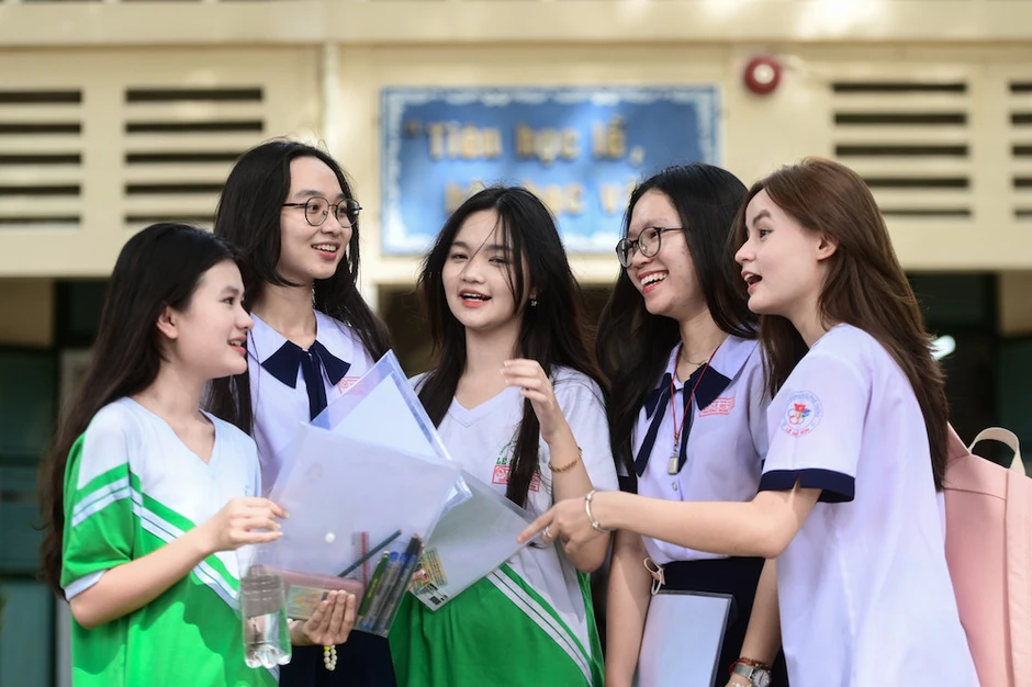 Học sinh TPHCM đăng ký thi tốt nghiệp 'ngược' xu hướng cả nước Học sinh TPHCM đăng ký thi tốt nghiệp 'ngược' xu hướng cả nước