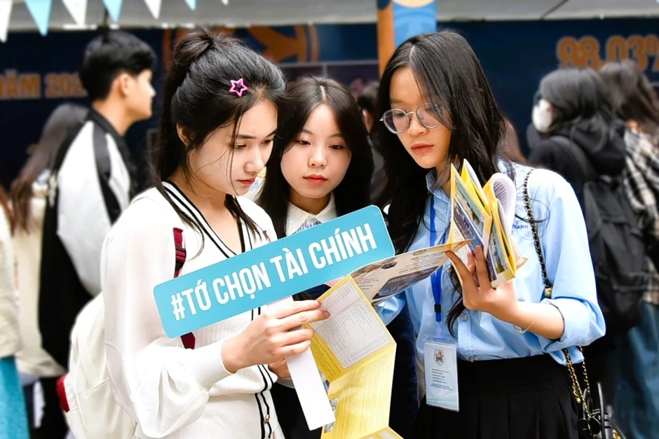 Học viện Tài chính công bố 3 phương thức tuyển sinh năm 2026, tăng 2 tổ hợp Học viện Tài chính công bố 3 phương thức tuyển sinh năm 2026, tăng 2 tổ hợp