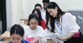 Hơn 142.000 thí sinh dự thi, TPHCM chỉ có 1 em đạt 9,5 điểm môn văn