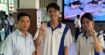 Hơn 200 học sinh một trường THPT trúng tuyển ngành Y khoa, Răng Hàm Mặt