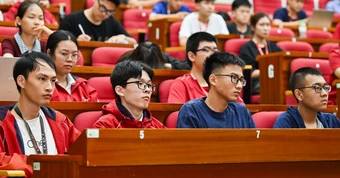 Hơn 30.000 sinh viên trúng tuyển năm 2026 sẽ nhận học bổng 37-55 triệu đồng/năm