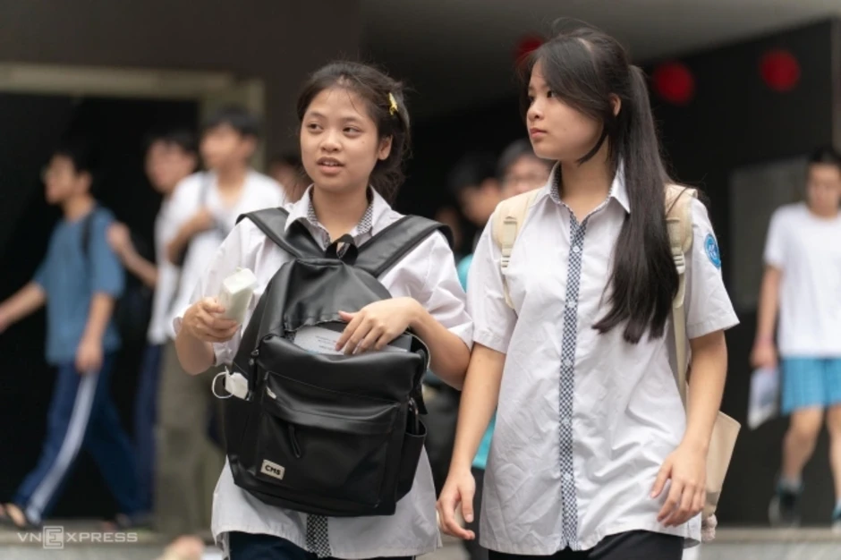 Hướng dẫn nhập học lớp 10 ở Hà Nội Hướng dẫn nhập học lớp 10 ở Hà Nội