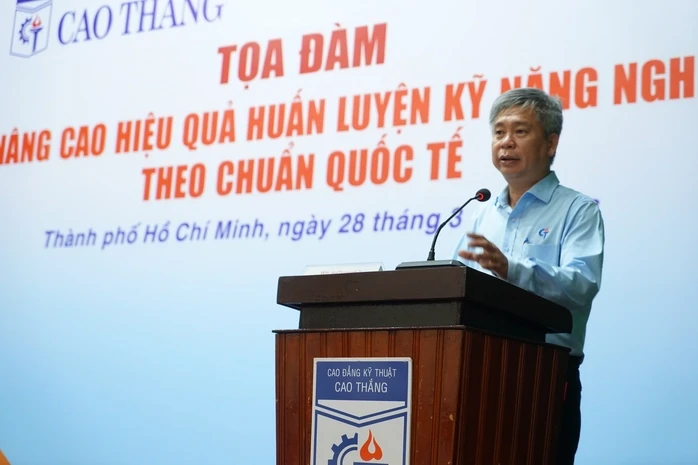 Kỹ năng nghề theo chuẩn quốc tế: Chìa khóa phát triển nhân lực Kỹ năng nghề theo chuẩn quốc tế: Chìa khóa phát triển nhân lực