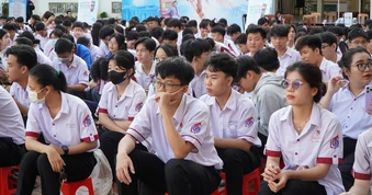 Khoảng 10.000 học sinh Cần Thơ không được vào lớp 10 công lập