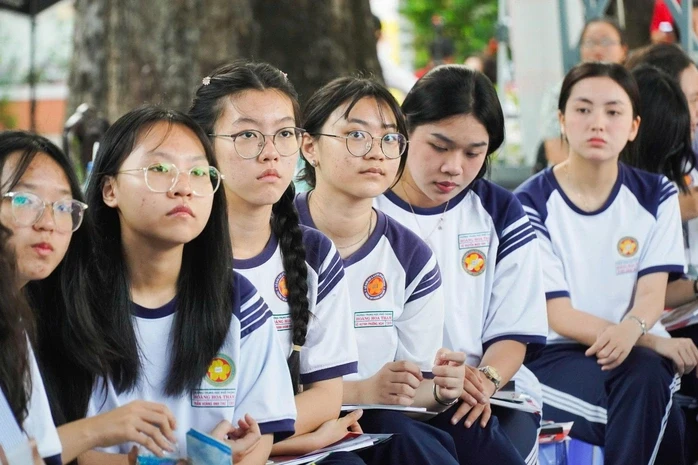 Khuyến khích trường cao đẳng tham gia phần mềm tuyển sinh chung với đại học Khuyến khích trường cao đẳng tham gia phần mềm tuyển sinh chung với đại học