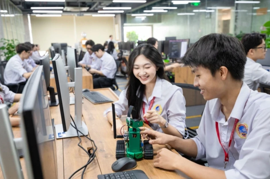 Kinh nghiệm săn học bổng Trường Đại học Quốc tế Sài Gòn Kinh nghiệm săn học bổng Trường Đại học Quốc tế Sài Gòn