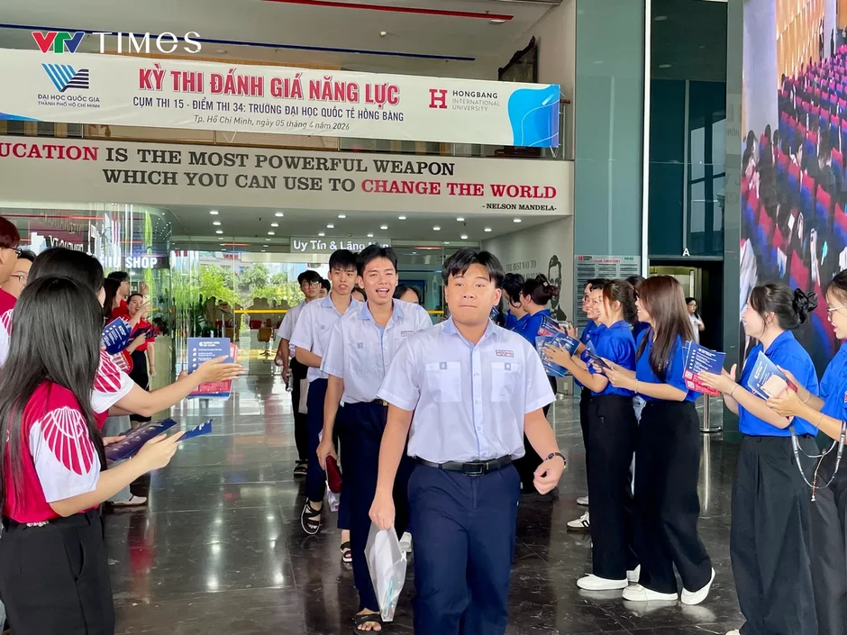 Kỷ lục về số lượng thí sinh dự thi Đánh giá năng lực - Đại học Quốc gia TP Hồ Chí Minh Kỷ lục về số lượng thí sinh dự thi Đánh giá năng lực - Đại học Quốc gia TP Hồ Chí Minh