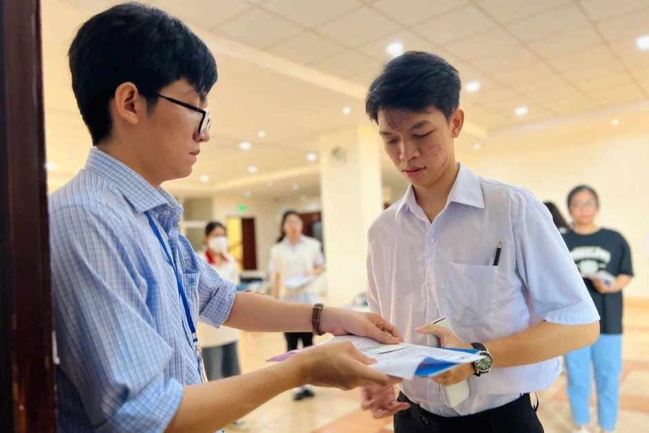 Kỳ thi đánh giá năng lực lớn nhất nước: Thí sinh bị đình chỉ khi nào? Kỳ thi đánh giá năng lực lớn nhất nước: Thí sinh bị đình chỉ khi nào?