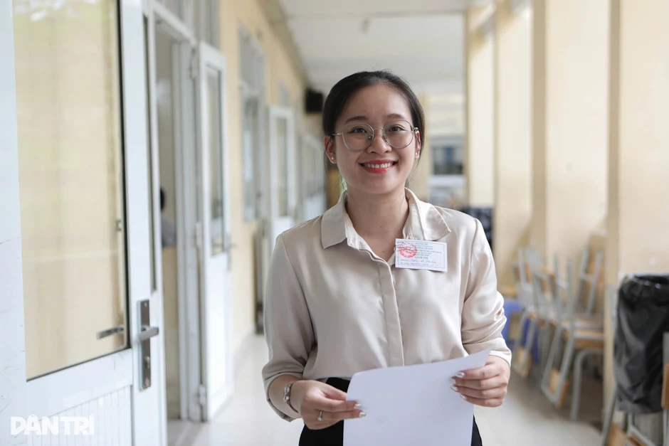 Kỳ thi tốt nghiệp THPT đầu tiên sau sáp nhập và những con số chưa từng có Kỳ thi tốt nghiệp THPT đầu tiên sau sáp nhập và những con số chưa từng có