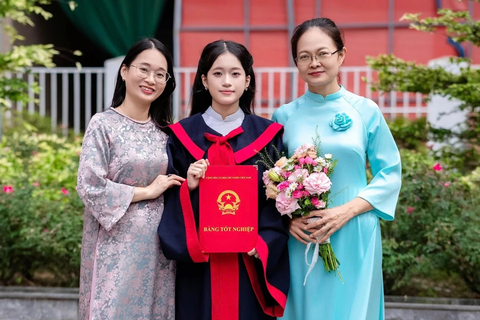 Kỳ tích một lớp có 4 thủ khoa thi lớp 10 chuyên của Hà Nội Kỳ tích một lớp có 4 thủ khoa thi lớp 10 chuyên của Hà Nội