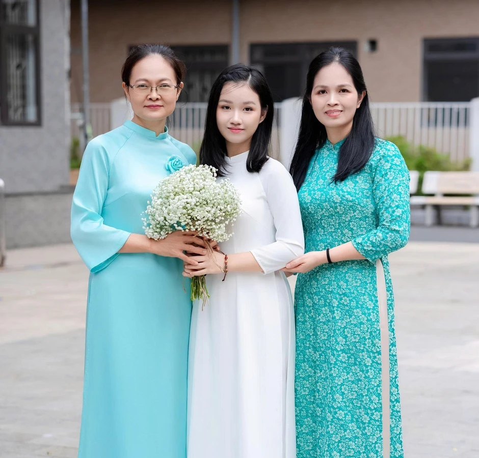 Kỳ tích một lớp có 4 thủ khoa thi lớp 10 chuyên của Hà Nội Kỳ tích một lớp có 4 thủ khoa thi lớp 10 chuyên của Hà Nội