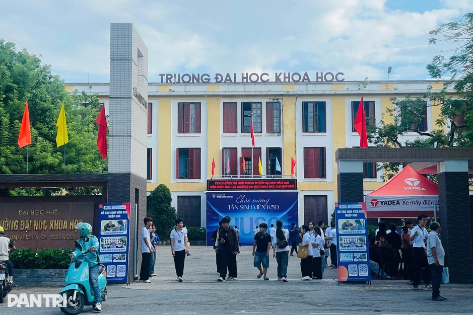 Ký túc xá hết phòng, tân sinh viên gian nan tìm phòng trọ giá rẻ