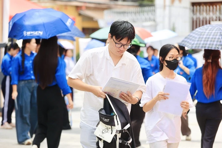 Lần đầu Bộ GD&ĐT công bố điểm sàn lĩnh vực pháp luật, mức tối thiểu 20 điểm Lần đầu Bộ GD&ĐT công bố điểm sàn lĩnh vực pháp luật, mức tối thiểu 20 điểm