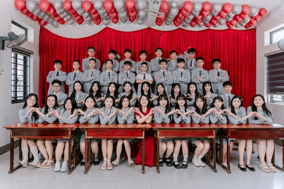 Lớp học có 33 học sinh đỗ trường chuyên, 2 em đạt thủ khoa thi lớp 10 Lớp học có 33 học sinh đỗ trường chuyên, 2 em đạt thủ khoa thi lớp 10