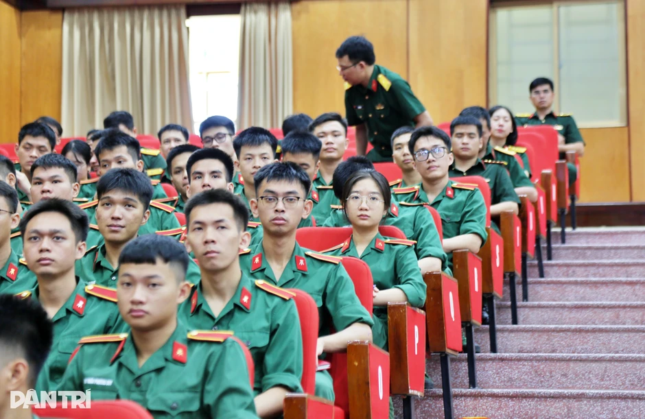 Một trường quân đội sẽ tuyển kỹ sư tài năng, xét thành tích thi Olympic Một trường quân đội sẽ tuyển kỹ sư tài năng, xét thành tích thi Olympic