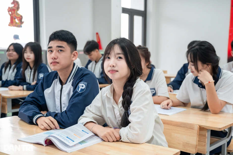 Nên bỏ quy định số chữ trong bài văn thi tốt nghiệp THPT Nên bỏ quy định số chữ trong bài văn thi tốt nghiệp THPT