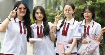 Ngành học từng có điểm chuẩn gây “choáng” tuyển sinh thế nào?