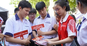 Ngành "hái ra tiền" thống trị tuyển sinh, khối cốt lõi vẫn vắng người học