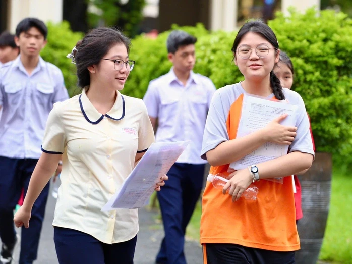 Ngày mai, TPHCM công bố đáp án, thang điểm chấm thi lớp 10 Ngày mai, TPHCM công bố đáp án, thang điểm chấm thi lớp 10