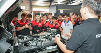Nhiều ngành học không bị AI thay thế trong giáo dục