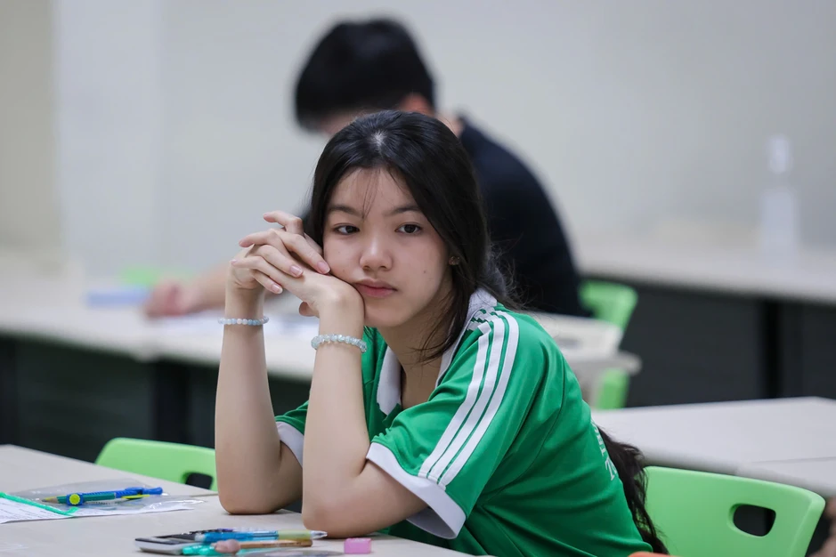 Nhiều thí sinh sốc với độ khó môn toán đề thi đánh giá năng lực đợt 2 Nhiều thí sinh sốc với độ khó môn toán đề thi đánh giá năng lực đợt 2