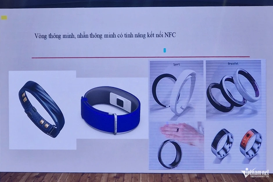 Những dấu hiệu nhận biết thí sinh gian lận bằng công nghệ cao Những dấu hiệu nhận biết thí sinh gian lận bằng công nghệ cao