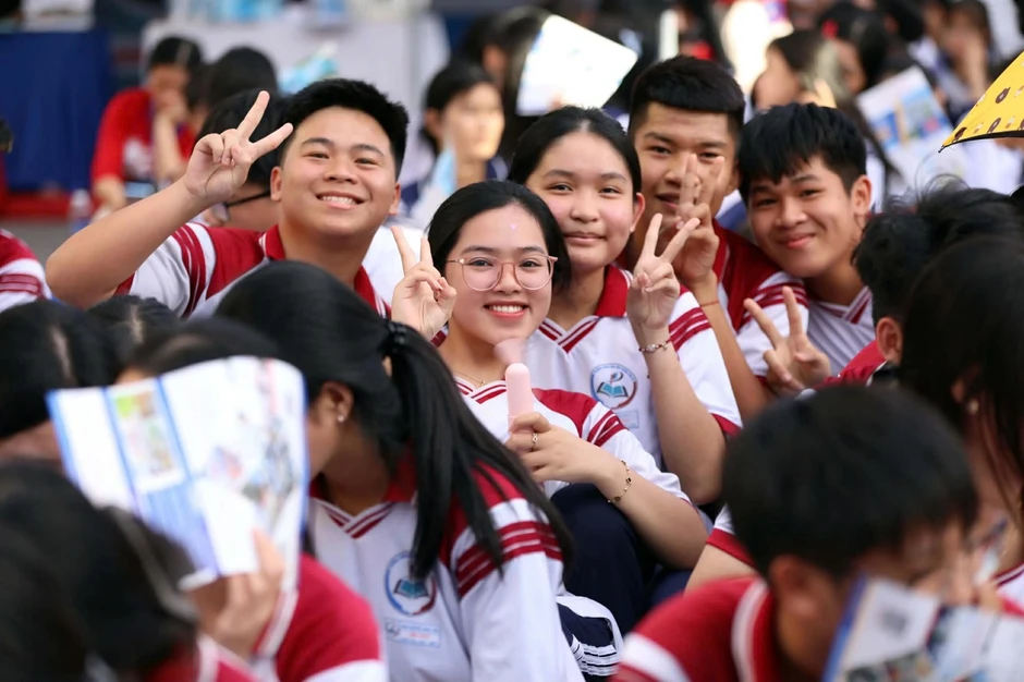 Những tố chất 'vàng' để theo học ngành kinh tế, ngân hàng, luật Những tố chất 'vàng' để theo học ngành kinh tế, ngân hàng, luật