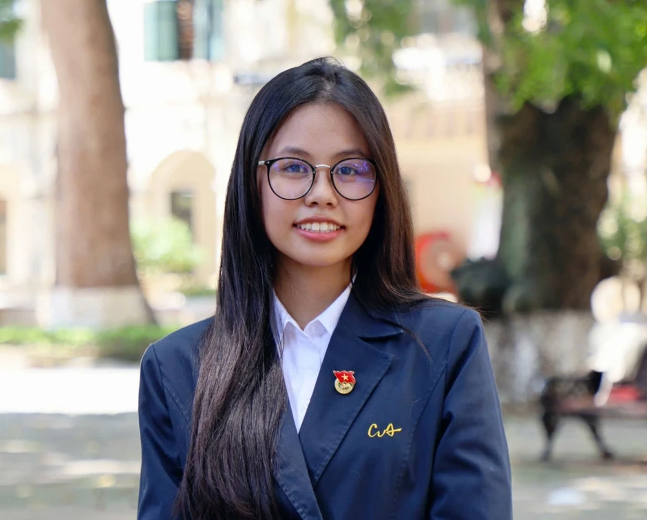 Nữ thủ khoa thi lớp 10 Hà Nội tiết lộ chiến thuật đạt điểm cao cả 3 môn Nữ thủ khoa thi lớp 10 Hà Nội tiết lộ chiến thuật đạt điểm cao cả 3 môn