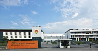 Phổ điểm môn Tiếng Anh thi lại tốt nghiệp trường THPT chuyên Tuyên Quang
