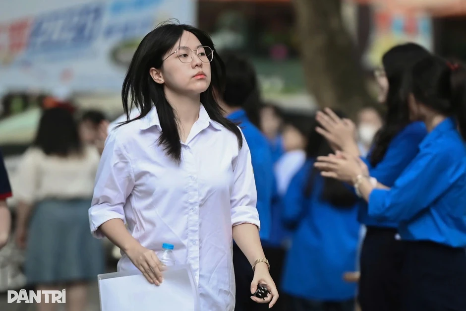Phụ huynh Hà Nội rối bời vì thiếu thông tin khu vực tuyển sinh lớp 10 Phụ huynh Hà Nội rối bời vì thiếu thông tin khu vực tuyển sinh lớp 10