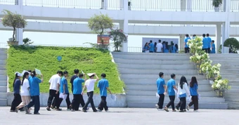 Sáng nay công bố điểm thi lại tốt nghiệp ở Trường THPT Chuyên Tuyên Quang