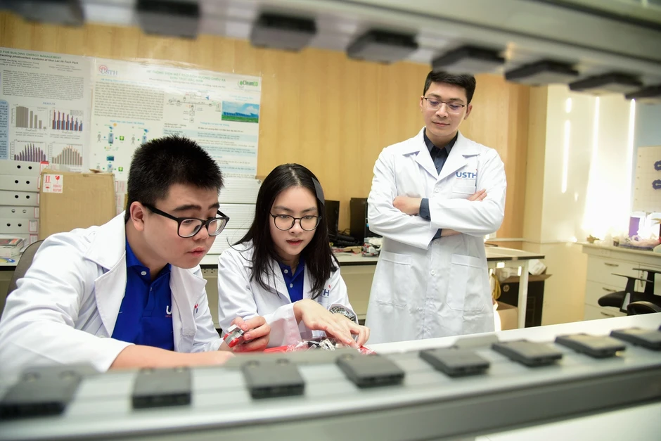 Sẽ miễn phản biện độc lập với nghiên cứu sinh có kết quả nghiên cứu xuất sắc Sẽ miễn phản biện độc lập với nghiên cứu sinh có kết quả nghiên cứu xuất sắc