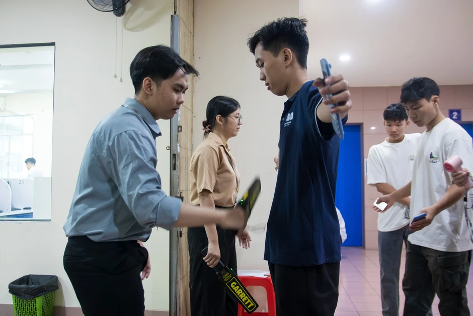 Sợ áp lực, nhiều học sinh thi năng lực vào đại học từ lớp 11 Sợ áp lực, nhiều học sinh thi năng lực vào đại học từ lớp 11