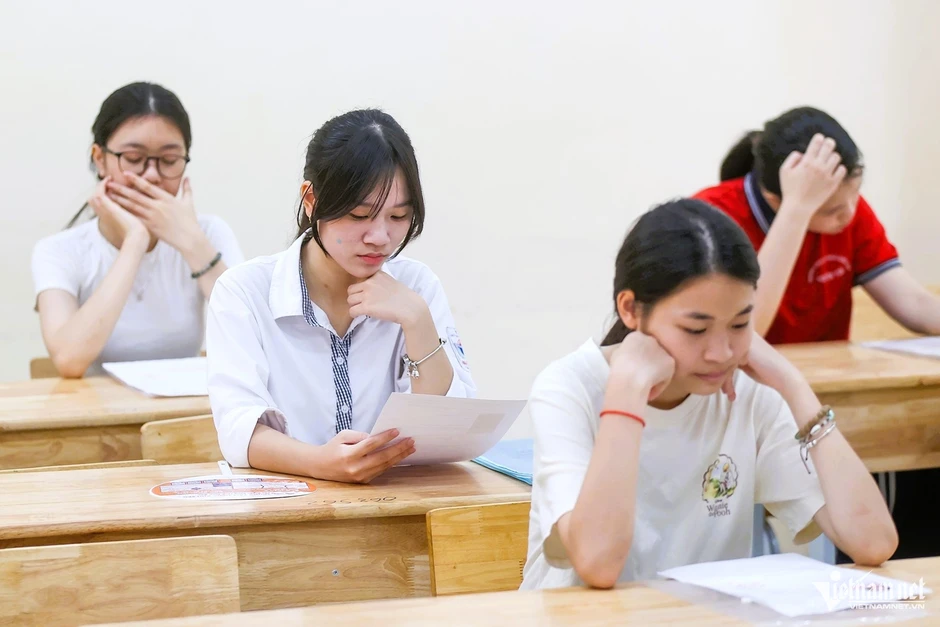 Sở GD-ĐT Hà Nội chốt cách chấm bài toán thi lớp 10 gây tranh luận Sở GD-ĐT Hà Nội chốt cách chấm bài toán thi lớp 10 gây tranh luận