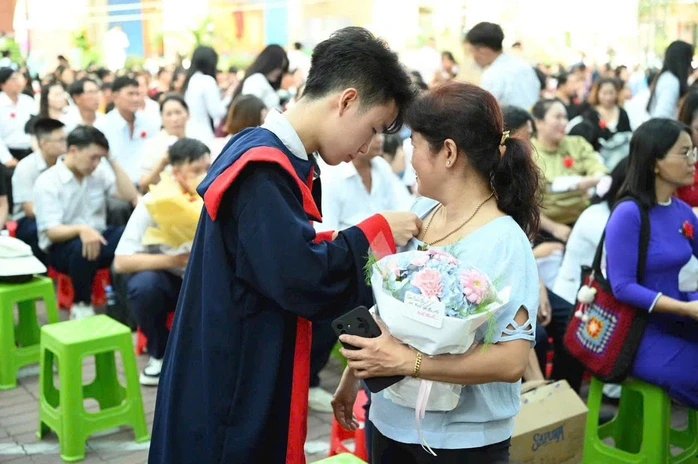 Sở GD-ĐT TPHCM cảnh báo khẩn trước kỳ thi tốt nghiệp THPT Sở GD-ĐT TPHCM cảnh báo khẩn trước kỳ thi tốt nghiệp THPT