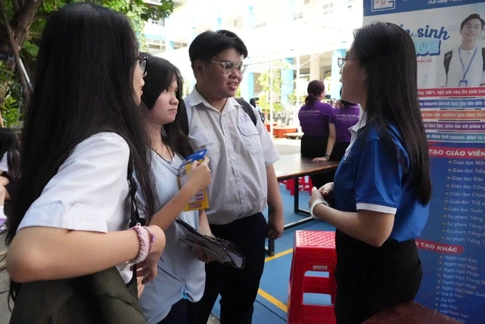 Tăng gấp đôi chỉ tiêu ngành giáo dục mầm non, trường ĐH khuyến khích nam sinh xét tuyển Tăng gấp đôi chỉ tiêu ngành giáo dục mầm non, trường ĐH khuyến khích nam sinh xét tuyển