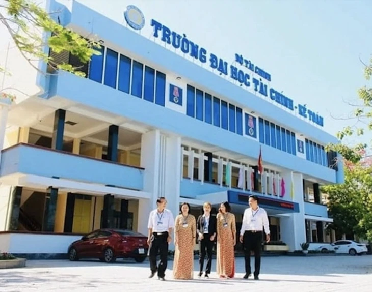 Thành lập phân hiệu Trường đại học Tài chính - Marketing tại Quảng Ngãi Thành lập phân hiệu Trường đại học Tài chính - Marketing tại Quảng Ngãi