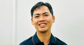 Thầy Võ Quốc Bá Cẩn hướng dẫn cách đạt điểm cao môn Toán thi vào lớp 10