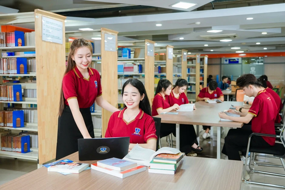 Thêm nhiều đại học "hot" xét tuyển bổ sung, có trường thiếu 2.000 chỉ tiêu Thêm nhiều đại học "hot" xét tuyển bổ sung, có trường thiếu 2.000 chỉ tiêu