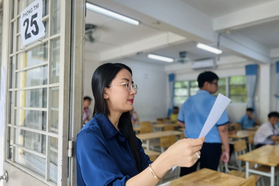 Thí sinh bất ngờ khi cả phòng thi chỉ có duy nhất một học sinh nữ