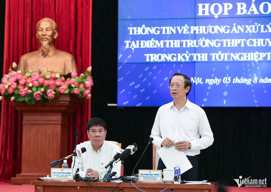 Thí sinh Tuyên Quang trúng tuyển sau thi lại, nếu xác định có vi phạm xử lý ra sao? Thí sinh Tuyên Quang trúng tuyển sau thi lại, nếu xác định có vi phạm xử lý ra sao?