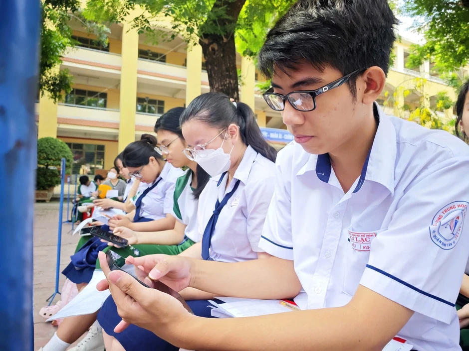 Thi tốt nghiệp THPT ở TP.HCM sau sáp nhập thực hiện ra sao? Thi tốt nghiệp THPT ở TP.HCM sau sáp nhập thực hiện ra sao?
