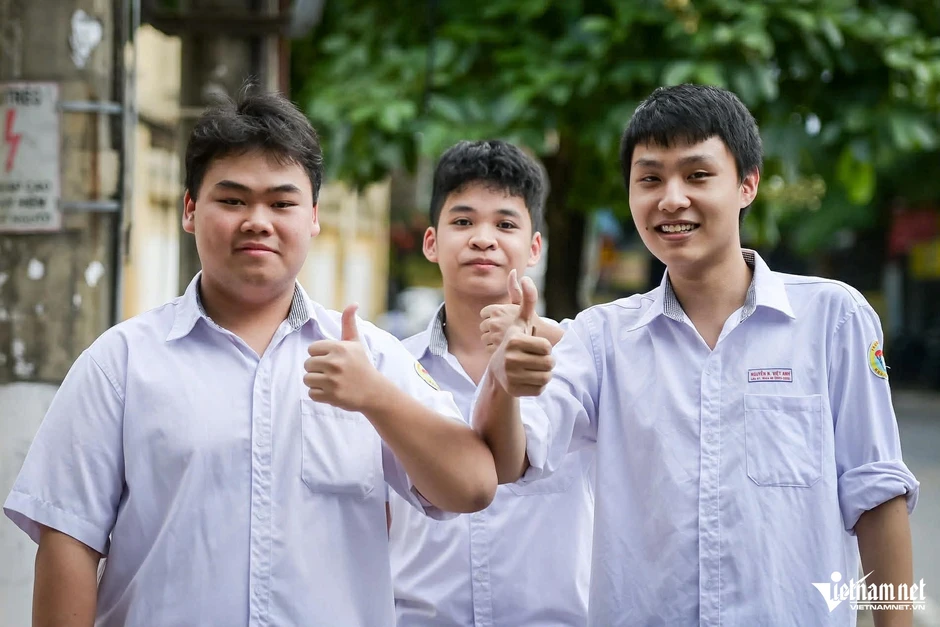 Thi tốt nghiệp THPT trên máy tính: Lứa học sinh thi đầu tiên cần chuẩn bị gì? Thi tốt nghiệp THPT trên máy tính: Lứa học sinh thi đầu tiên cần chuẩn bị gì?