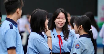 Thủ khoa kỳ thi lớp 10 năm 2026 ở TPHCM là học sinh ngoài công lập, có 2 điểm 10