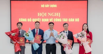 Thứ trưởng Nguyễn Xuân Sang làm việc tại Trường Đại học Giao thông vận tải TP.HCM