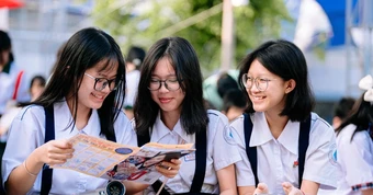 Tỉ lệ chọi vào lớp 10 ở TP.HCM: Nhiều trường 1 'chọi' 2,5