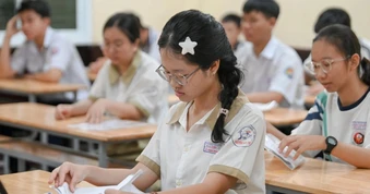 Top 10 trường THPT có tỷ lệ chọi vào lớp 10 cao nhất TPHCM
