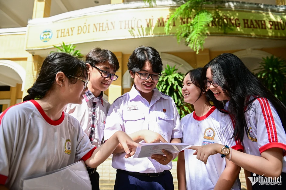 TPHCM công bố lịch thi lớp 10 chính thức TPHCM công bố lịch thi lớp 10 chính thức