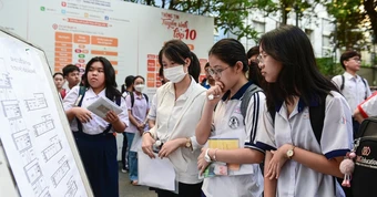 TPHCM mở rộng xét tuyển, tiến tới bỏ thi lớp 10
