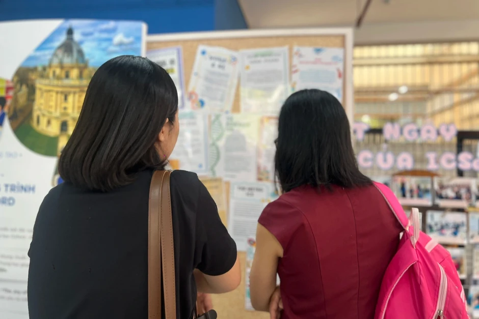 Trường học ở TPHCM thu tiền giữ chỗ 55 triệu đồng, không học là mất Trường học ở TPHCM thu tiền giữ chỗ 55 triệu đồng, không học là mất